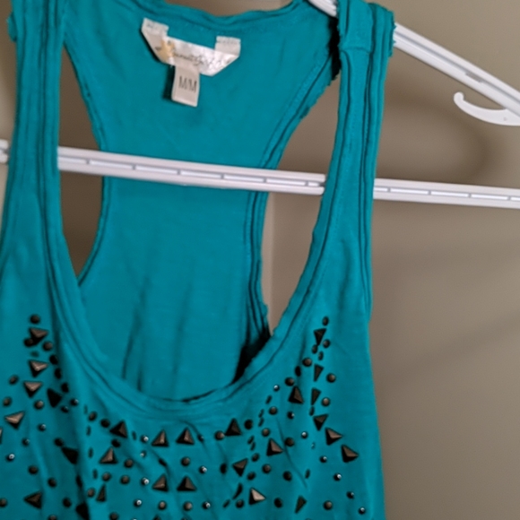 Studded tank top - Picture 3 of 3